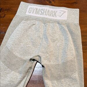GYMSHARK SEAMLESS LEGGINGS🦈